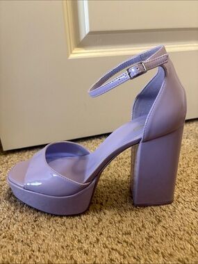 Mix No. 6 Lavender Patent Platform Block Heel Sandals